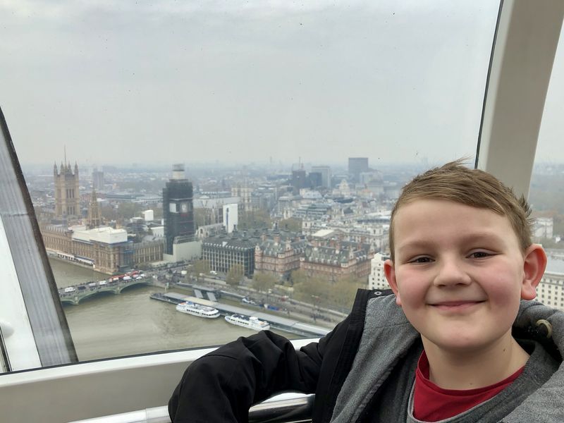 In "1000 Places To See Before You Die" gibt es ein wunderbares Foto vom London Eye mit dem Big Ben. Bei mir war er leider eingerüstet. Aber die Fahrt war trotzdem ein Erlebnis.